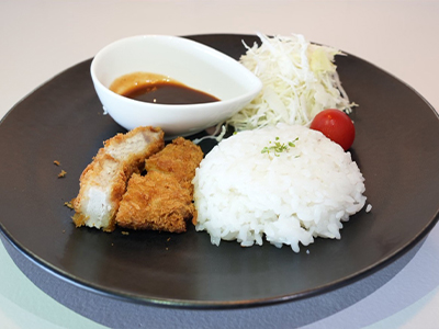 熟成豚ロースのサクサク一口とんかつ
